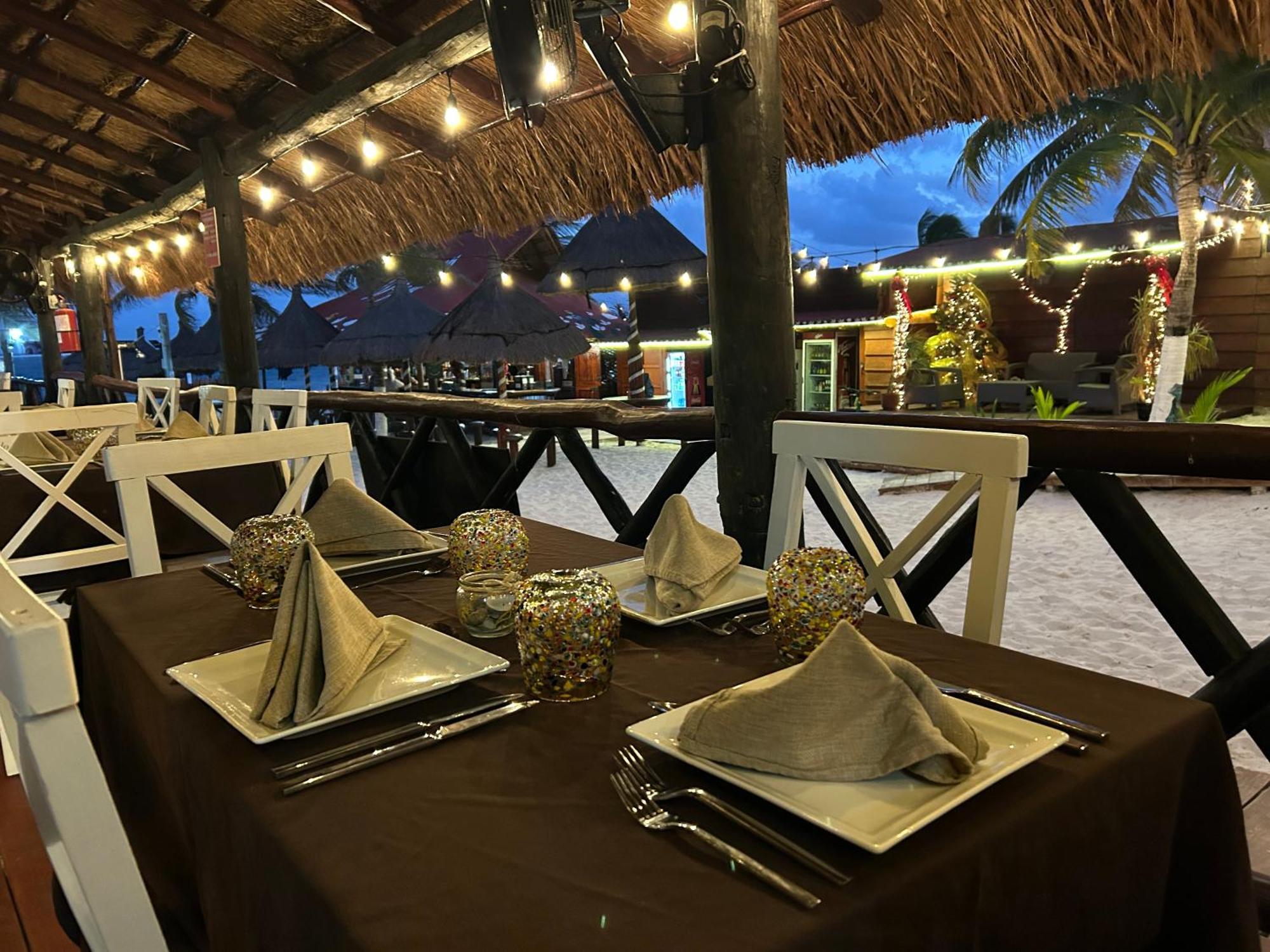 The Diving Lodge Downtown プエルト・モレロス エクステリア 写真